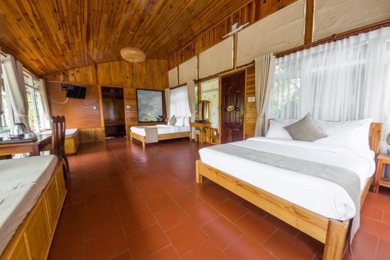 Phòng Bungalow Family